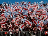 Foto: "Banderas" Barra: Los Borrachos del Tablón • Club: River Plate