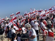 Foto: "Historico banderazo en Los Angeles" Barra: Los Borrachos del Tablón &bull; Club: River Plate