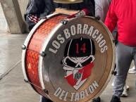 Foto: "Enzo Pérez tocando el bombo de Los Borrachos del Tablón" Barra: Los Borrachos del Tablón &bull; Club: River Plate &bull; País: Argentina