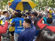 Foto: "En las calles de Viña, contra el gobierno y la desigualdad en Chile" Barra: Los del Cerro • Club: Everton de Viña del Mar