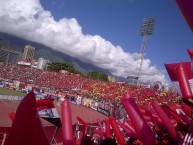Foto: "Caracas vs Tachira/2013 copa venezuela" Barra: Los Demonios Rojos • Club: Caracas
