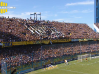 Foto: Barra: Los Guerreros &bull; Club: Rosario Central &bull; País: Argentina