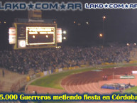 Foto: "en el chatu carrera" Barra: Los Guerreros &bull; Club: Rosario Central &bull; País: Argentina