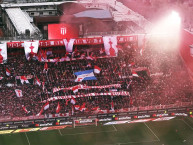 Foto: Barra: Los Leales &bull; Club: Estudiantes de La Plata &bull; País: Argentina