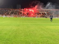 Foto: "LEONES   DEL    ESTE" Barra: Los Leones del Este &bull; Club: San Martín de Mendoza &bull; País: Argentina