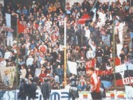 Foto: "En Banfield, año 2000" Barra: Los Pibes del Barrio • Club: Brown de Adrogué • País: Argentina