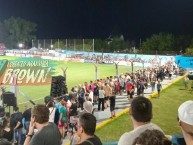 Foto: Barra: Los Pibes del Barrio • Club: Brown de Adrogué • País: Argentina