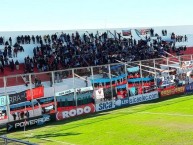 Foto: "Hinchada de BROWN vs. San Martín (San Juán), Cancha de Deportivo Morón, Junio 2018" Barra: Los Pibes del Barrio • Club: Brown de Adrogué • País: Argentina