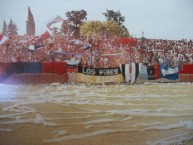 Foto: "Hinchada de BROWN vs. San Martín de Burzaco, Marzo de 1997" Barra: Los Pibes del Barrio • Club: Brown de Adrogué • País: Argentina