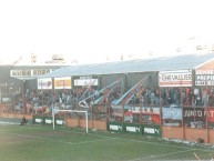 Foto: "Hinchada de BROWN vs. General Lamadrid, Cancha de All Boys, Junio 1997" Barra: Los Pibes del Barrio • Club: Brown de Adrogué • País: Argentina