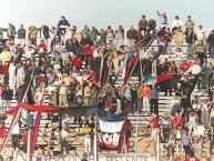 Foto: "Hinchada de BROWN vs. All Boys, Cancha de El Porvenir, Junio 2002" Barra: Los Pibes del Barrio • Club: Brown de Adrogué • País: Argentina