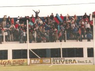 Foto: "Hinchada de BROWN vs. Tristán Suárez, Cancha de Tristán Suárez, Julio 2006" Barra: Los Pibes del Barrio • Club: Brown de Adrogué • País: Argentina