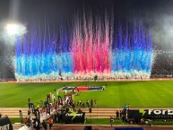 Foto: Barra: Mafia Azul Grana &bull; Club: Deportivo Quito