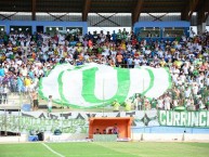 Foto: Barra: Máfia Verde • Club: Liga de Portoviejo