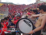 Foto: Barra: Marea Roja • Club: El Nacional • País: Ecuador