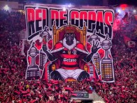 Foto: "Rei de copas" Barra: Nação 12 &bull; Club: Flamengo &bull; País: Brasil
