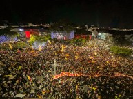 Foto: Barra: Revolución Vinotinto Sur • Club: Tolima