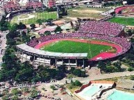 Foto: "Años 80s" Barra: Rexixtenxia Norte • Club: Independiente Medellín