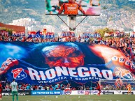 Foto: "Rionegro Indigentex y Borrachox" Barra: Rexixtenxia Norte &bull; Club: Independiente Medellín