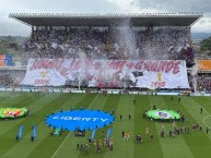 Foto: Barra: Ultra Morada • Club: Saprissa • País: Costa Rica