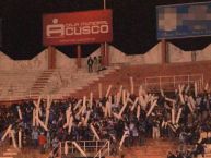 Foto: Barra: Vendaval Celeste • Club: Deportivo Garcilaso