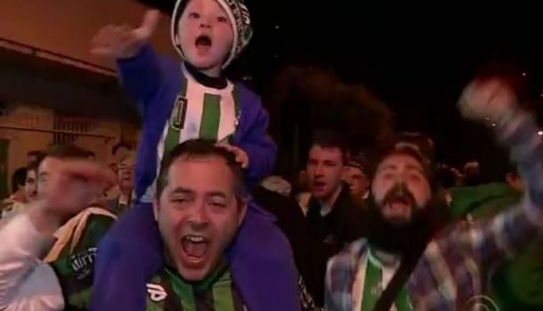 EL FÚTBOL VIVE! Pequeño hincha del Juventude de Brasil