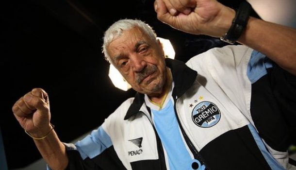 LUTO! Recibimos la triste noticia de su fallecimiento, PAULO SANT'ANA - HISTORICO HINCHA DE GRÃŠMIO!!!