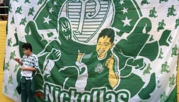 Nickollas y su trapo de Palmeiras...