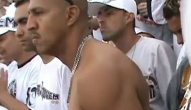 Rapper Mano Brown del legendario grupo brasileño Racionais Mc's, presente en la Torcida Jovem del Santos de Brasil