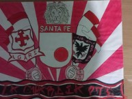 Desenho - Diseño - Arte - "Autor: EL flaco, Dibujo , LA GUARDIA ALBI ROJA SUR." Dibujo de la Barra: La Guardia Albi Roja Sur &bull; Club: Independiente Santa Fe &bull; País: Colombia