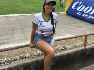 Hincha - Tribunera - Chica - Fanatica de la Barra: Alta Tensión Sur • Club: Atlético Huila