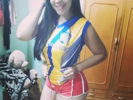 Hincha - Tribunera - Chica - Fanatica de la Barra: Chancholigans • Club: Sportivo Luqueño • País: Paraguay