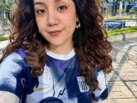 Hincha - Tribunera - Chica - Fanatica de la Barra: Comando SVR &bull; Club: Alianza Lima &bull; País: Peru