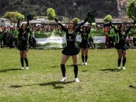 Hincha - Tribunera - Chica - Fanatica de la Barra: Distrito Asegurador • Club: La Equidad • País: Colombia
