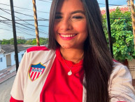 Hincha - Tribunera - Chica - Fanatica de la Barra: Frente Rojiblanco Sur &bull; Club: Junior de Barranquilla &bull; País: Colombia