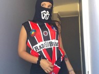 Hincha - Tribunera - Chica - Fanatica de la Barra: Garra Blanca &bull; Club: Colo-Colo &bull; País: Chile