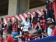 Hincha - Tribunera - Chica - Fanatica de la Barra: Huracan Roji-Negro • Club: Deportivo Lara • País: Venezuela