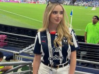 Hincha - Tribunera - Chica - Fanatica de la Barra: La Adicción • Club: Monterrey
