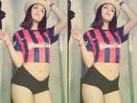 Hincha - Tribunera - Chica - Fanatica de la Barra: La Gloriosa Butteler • Club: San Lorenzo