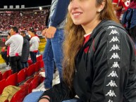 Hincha - Tribunera - Chica - "@isa.cisf" Fanatica de la Barra: La Guardia Albi Roja Sur • Club: Independiente Santa Fe • País: Colombia
