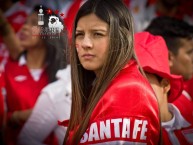 Hincha - Tribunera - Chica - Fanatica de la Barra: La Guardia Albi Roja Sur &bull; Club: Independiente Santa Fe &bull; País: Colombia