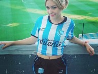 Hincha - Tribunera - Chica - Fanatica de la Barra: La Guardia Imperial • Club: Racing Club • País: Argentina