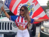 Hincha - Tribunera - Chica - Fanatica de la Barra: La Irreverente • Club: Chivas Guadalajara