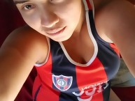 Hincha - Tribunera - Chica - Fanatica de la Barra: La Plaza y Comando • Club: Cerro Porteño • País: Paraguay