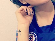 Hincha - Tribunera - Chica - "Michelle" Fanatica de la Barra: La Sangre Azul • Club: Cruz Azul