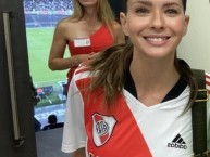 Hincha - Tribunera - Chica - "' La China ' Suarez" Fanatica de la Barra: Los Borrachos del Tablón • Club: River Plate • País: Argentina