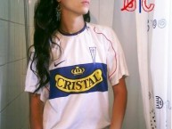 Hincha - Tribunera - Chica - Fanatica de la Barra: Los Cruzados • Club: Universidad Católica