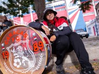 Hincha - Tribunera - Chica - Fanatica de la Barra: Los Demonios Rojos • Club: Caracas