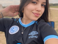 Hincha - Tribunera - Chica - Fanatica de la Barra: Los Piratas Celestes de Alberdi &bull; Club: Belgrano &bull; País: Argentina
