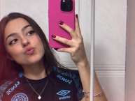 Hincha - Tribunera - Chica - Fanatica de la Barra: Los Piratas Celestes de Alberdi &bull; Club: Belgrano &bull; País: Argentina